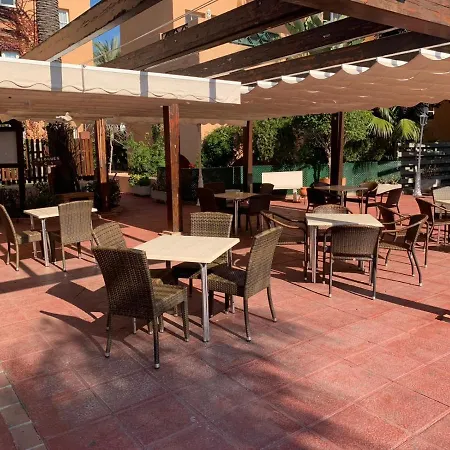 Vacaciones En Riviera Del Sol, *